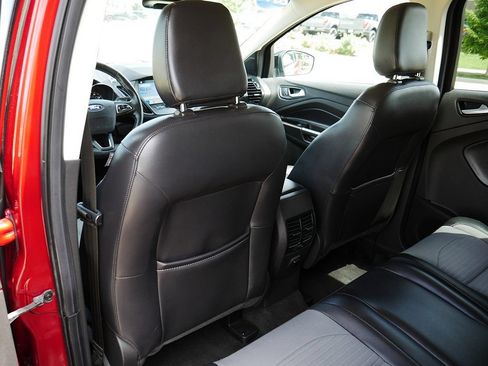 Used 2019 Ford Escape SE AWD/4WD image 15