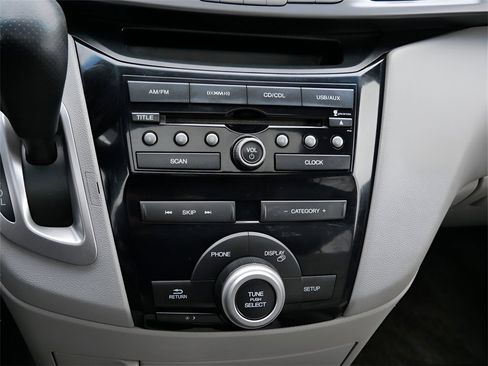 Used 2011 Honda Odyssey EX-L image 25