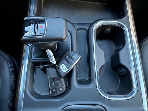 Certified 2024 Chevrolet Silverado 1500 High Country w/ High Country Premium Package image 16