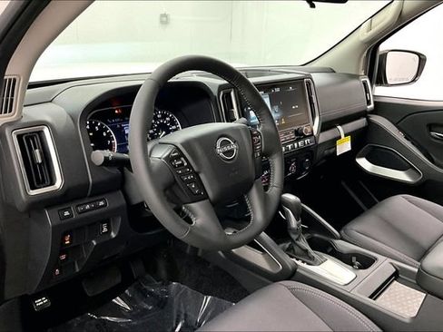 New 2026 Nissan Frontier SV w/ SV Convenience Package RWD image 7