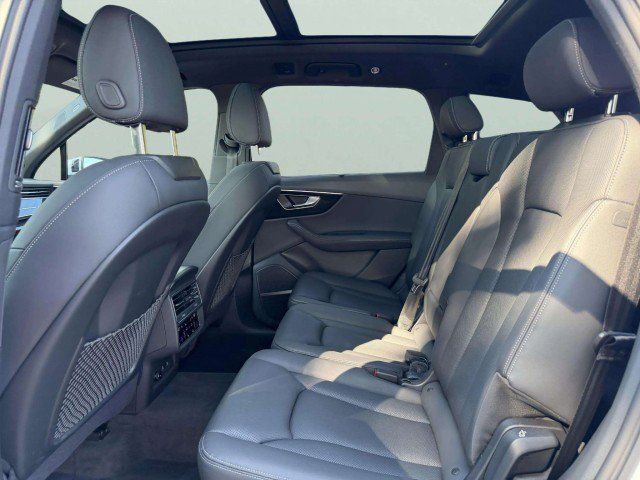 Certified 2025 Audi Q7 3.0T Premium Plus w/ Premium Plus Package AWD/4WD image 25