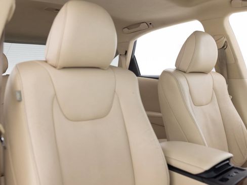 Used 2013 Lexus RX 350 AWD w/ Navigation Pkg image 26