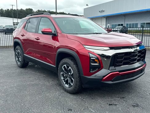 New 2026 Chevrolet Equinox ACTIV FWD image 4