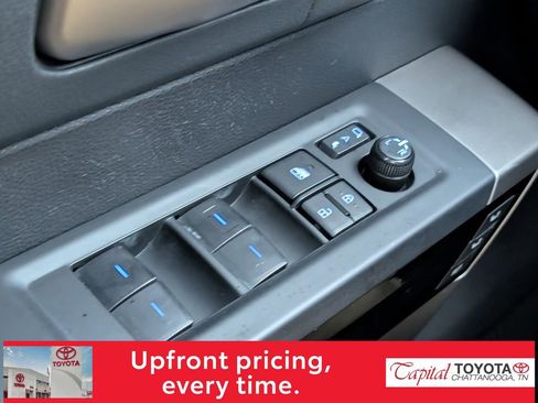 Used 2022 Toyota Tundra Limited AWD/4WD image 13