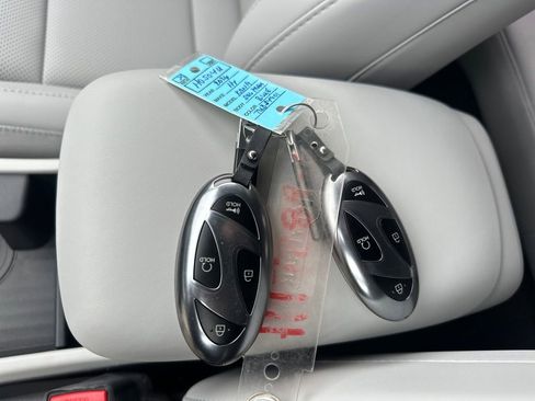 New 2026 Hyundai Kona SEL Premium image 24