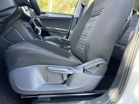 Certified 2024 Volkswagen Tiguan S image 12