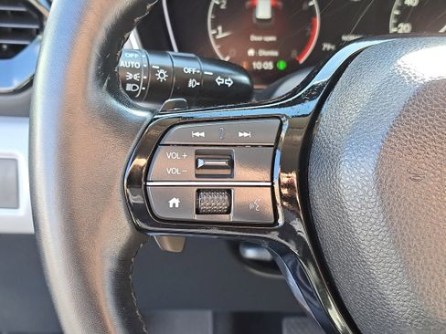 Certified 2025 Honda Pilot EX-L image 23