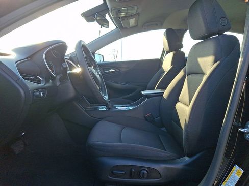 Used 2023 Chevrolet Malibu LT image 14