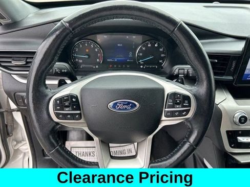 Used 2021 Ford Explorer XLT image 16
