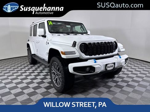 Used 2024 Jeep Wrangler High Altitude AWD/4WD image 1