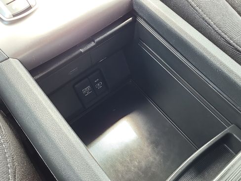 Used 2022 Honda Pilot Sport image 24