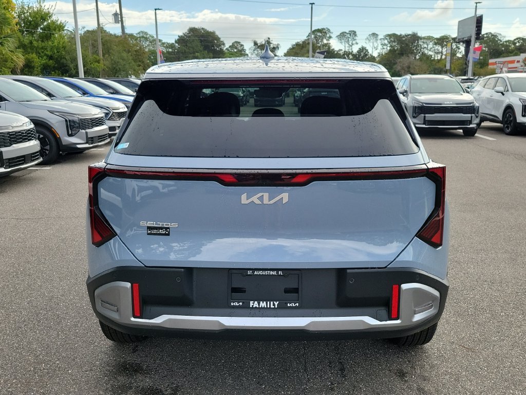 New 2027 Kia Seltos EX FWD image 5