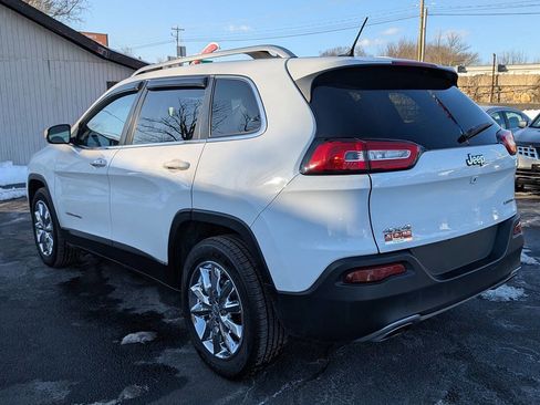 Used 2015 Jeep Cherokee Limited w/ Luxury Group image 5