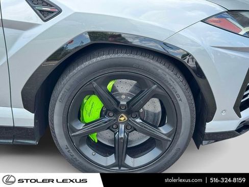 Used 2020 Lamborghini Urus AWD/4WD image 6