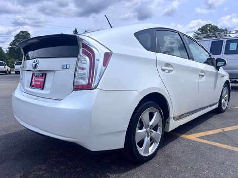 Used 2012 Toyota Prius Five FWD image 6