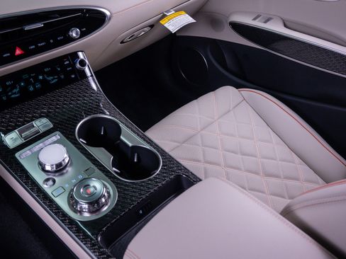 New 2026 Genesis GV70 3.5T Sport Prestige AWD/4WD image 28