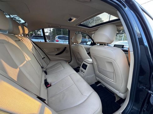 Used 2014 BMW 328d xDrive Sedan AWD/4WD image 10