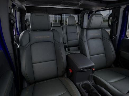 New 2026 Jeep Gladiator Mojave image 16