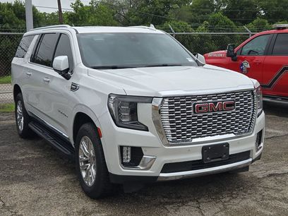 Used 2021 GMC Yukon XL SLT w/ SLT Premium Package