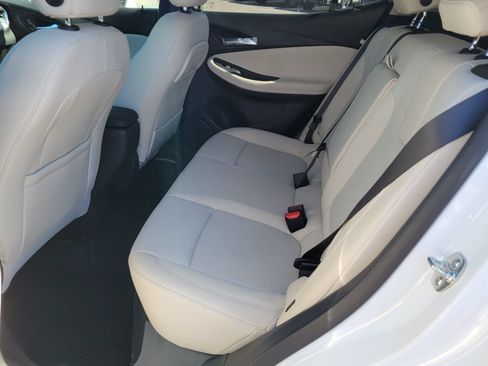 New 2026 Buick Encore GX Preferred w/ Comfort Package AWD/4WD image 7
