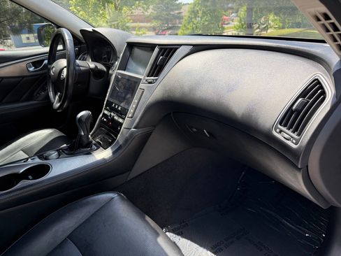 Used 2014 INFINITI Q50 Premium w/ Navigation Package RWD image 33