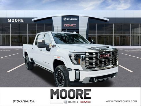 New 2026 GMC Sierra 2500 Denali w/ Denali Reserve Package AWD/4WD image 1