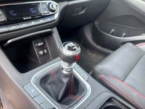 Used 2019 Hyundai Elantra GT N Line FWD image 17