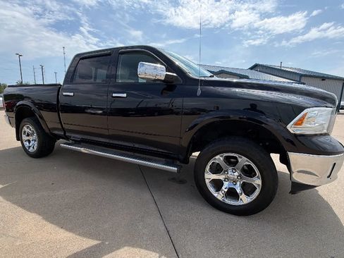 Used 2013 RAM 1500 Laramie w/ Convenience Group AWD/4WD image 23