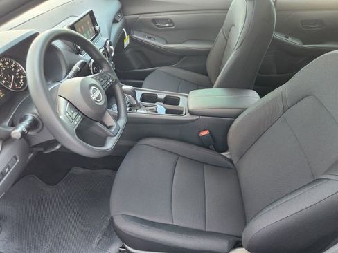New 2025 Nissan Sentra S image 9