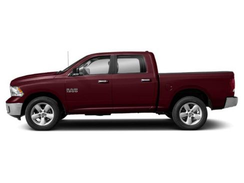 Used 2019 RAM 1500 Big Horn AWD/4WD image 2