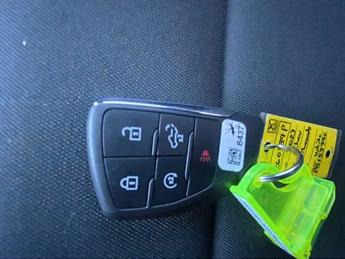 Used 2023 Chevrolet Silverado 1500 LT image 21