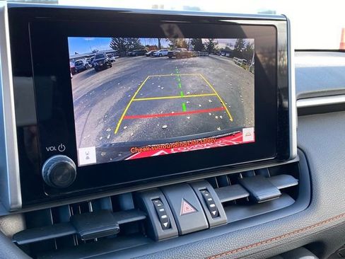 Used 2024 Toyota RAV4 Adventure image 21