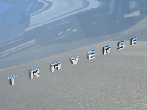 Used 2023 Chevrolet Traverse LT FWD image 31