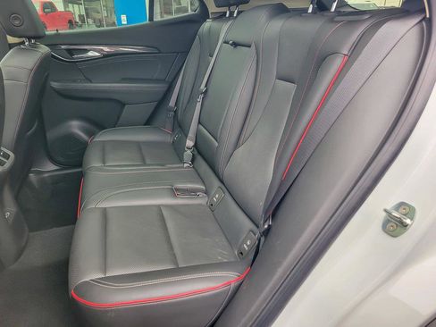 Certified 2022 Buick Envision Essence w/ Sport Touring Package image 14