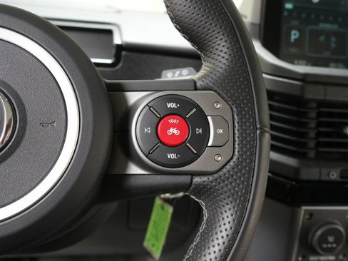 Used 2024 INEOS Grenadier Fieldmaster Edition image 40