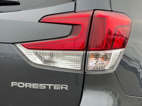 Used 2024 Subaru Forester Premium image 29