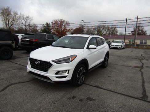 Used 2020 Hyundai Tucson Sport image 3