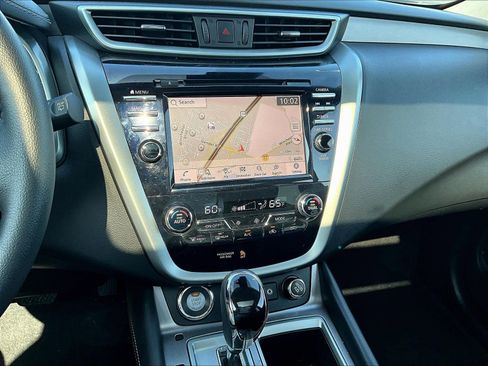 Used 2024 Nissan Murano SV AWD/4WD image 15