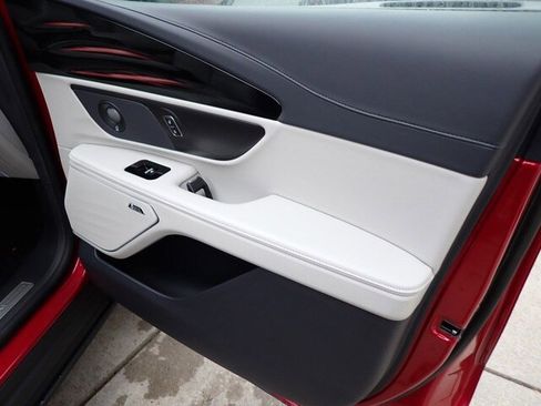 New 2026 Lincoln Nautilus Premier w/ Equipment Group 102A image 35