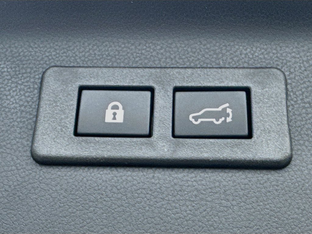 Used 2026 Subaru Forester Premium AWD/4WD image 33