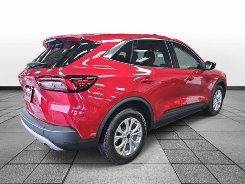 Used 2023 Ford Escape Active image 5