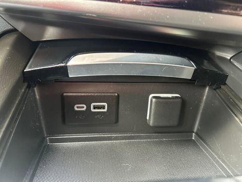 Certified 2023 Buick Envision Preferred w/ Sport Touring Package image 34