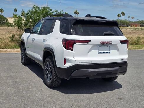 New 2026 GMC Terrain AT4 w/ Technology Package II AWD/4WD image 7