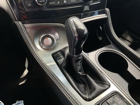 Used 2020 Nissan Maxima 3.5 SL w/ Floor Mat Group FWD image 22