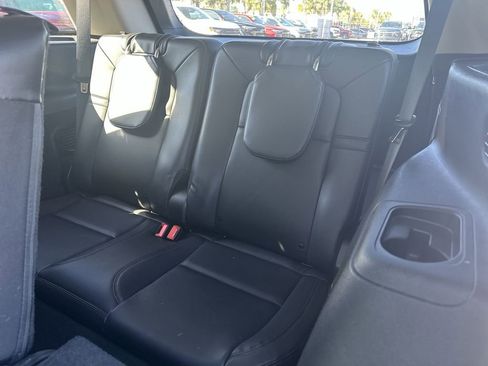 Used 2021 Lincoln Aviator 2WD w/ Class IV Trailer Tow Package image 27