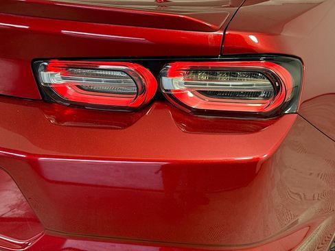 Used 2021 Chevrolet Camaro LT w/ RS Package image 30