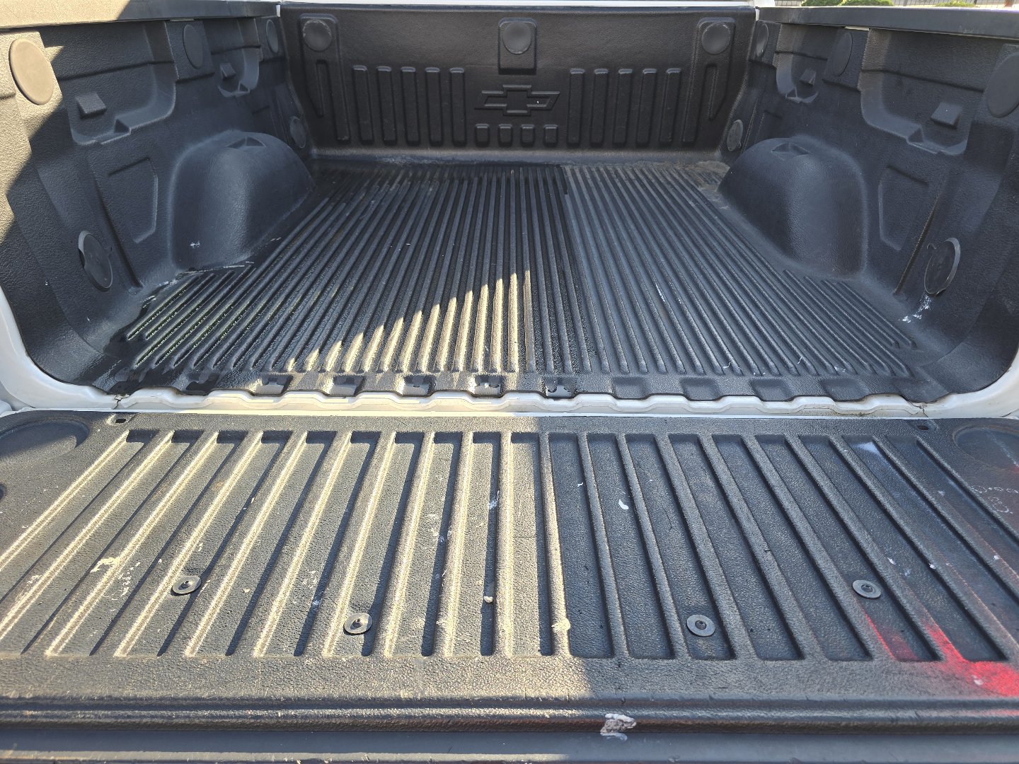 Certified 2018 Chevrolet Silverado 1500 LT w/ All Star Edition AWD/4WD image 25