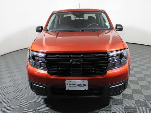 Certified 2024 Ford Maverick Lariat w/ Black Appearance Package image 3