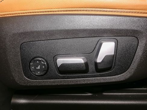 Used 2023 BMW X3 xDrive30i w/ Premium Package image 47