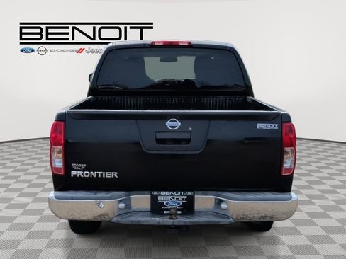 Used 2013 Nissan Frontier S image 6